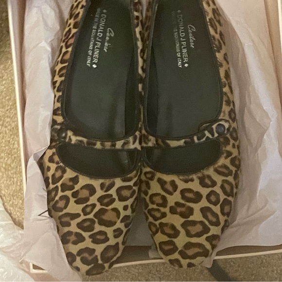 Donald J. Pliner Shoes - ♦️SOLD♦️Donald Pliner Henna Couture Leopard Calf Hair Flat Loafer Sz 9 Tan/Black